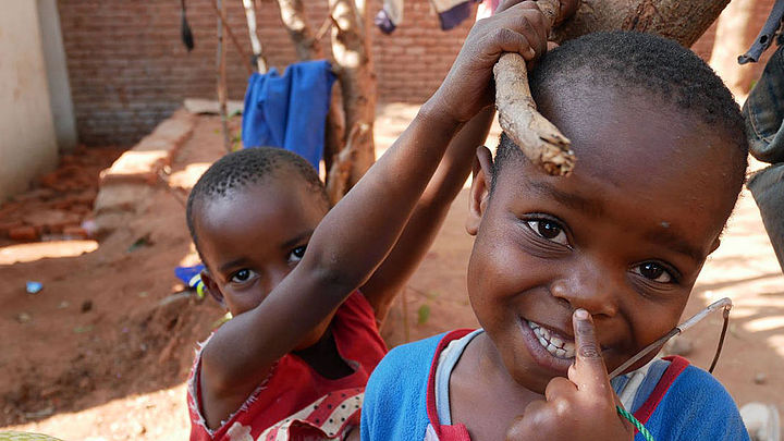 Für jede 10.000-Euro-Geldanlage spendet reconcept 10 Euro an die Courageous Kids Foundation.